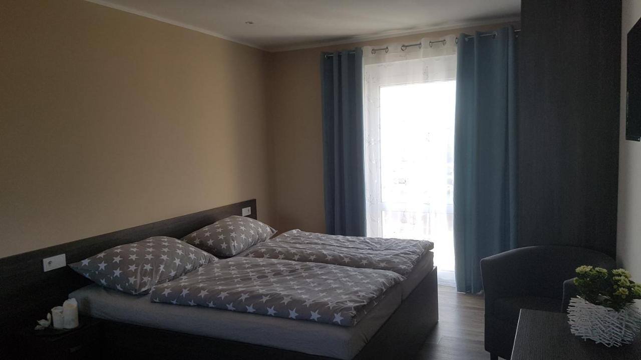 Holiday Centrum Žatec Zewnętrze zdjęcie